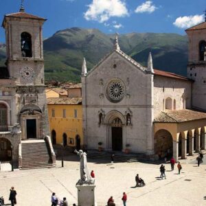 FESTA DELLA DONNA A CASCIA & NORCIA con PRANZO INCLUSO - DOMENICA 8 MARZO 2026